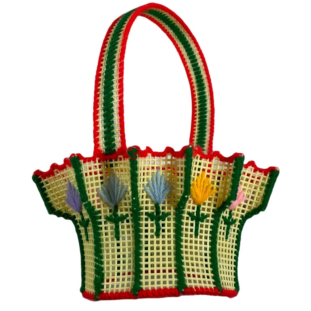 Vintage Cottagecore Basket Woven Plastic Canvas Mesh Flowers Floral Yarnwork 80s